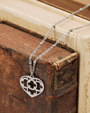 Collana corta con sfere in acciaio - Cuore