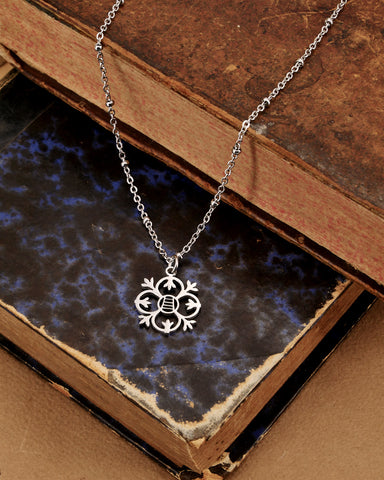 Collana corta con sfere in acciaio - Fiore gotico