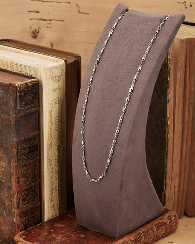 Collana base in acciaio stile rosario con chiusura cuore