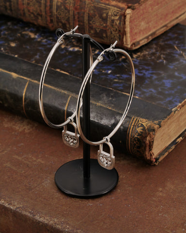 Orecchini cerchio in acciaio - Lucchetto