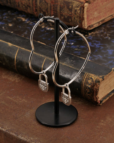 Orecchini cerchio "cuore" in acciaio - Lucchetto