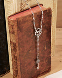 Collana stile rosario in acciaio - Lucchetto cuore traforato e Chiave fiore gotico